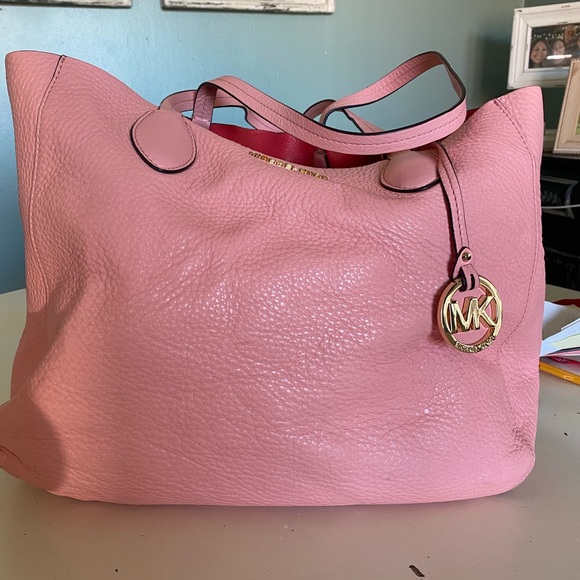 Michael Kors Handbags - Michael Kors Peach Pebble Leather Tote - PERFECT for Spring! With wristlet.